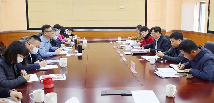 云煤（008PG国际）集团党委副书记、总司理高建嵩一行到云煤矿业公司开展2022年第一季度生产谋划事情督导调研