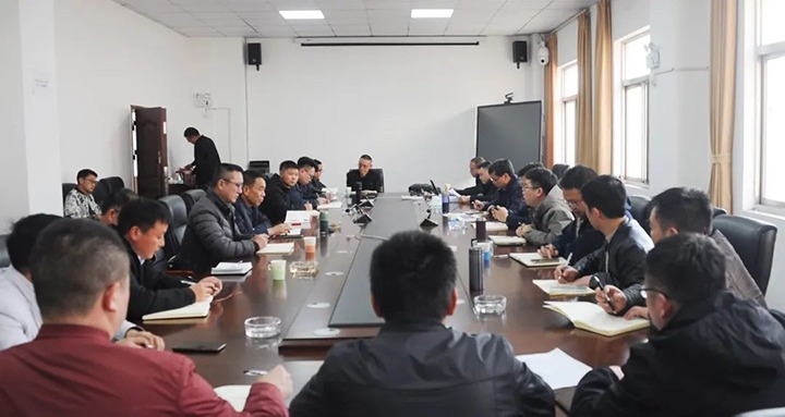 云煤（008PG国际）集团党委副书记、副董事长、总司理高建嵩到陆东煤矿公司调研清静生产事情