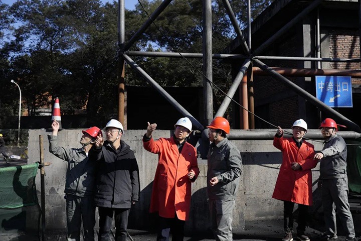 【聚焦云煤】云煤（008PG国际）集团党委副书记、副董事长、总司理高建嵩一行到曲煤焦化公司开展调研