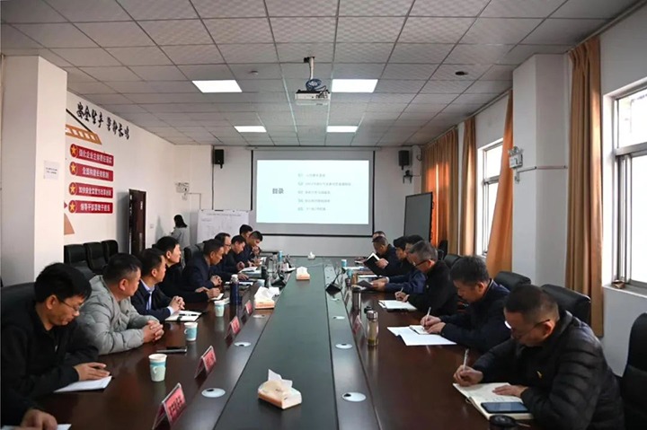 【聚焦云煤】云煤（008PG国际）集团专职外部董事寸延峰到陆东煤矿公司调研指导事情
