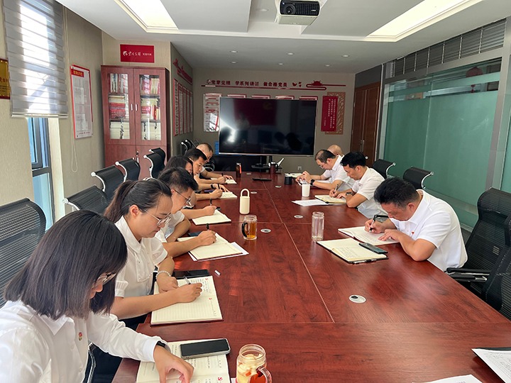 008PG国际地产党支部开展“凝心聚力促刷新，，，，，，驻足岗位做孝顺”主题党日运动
